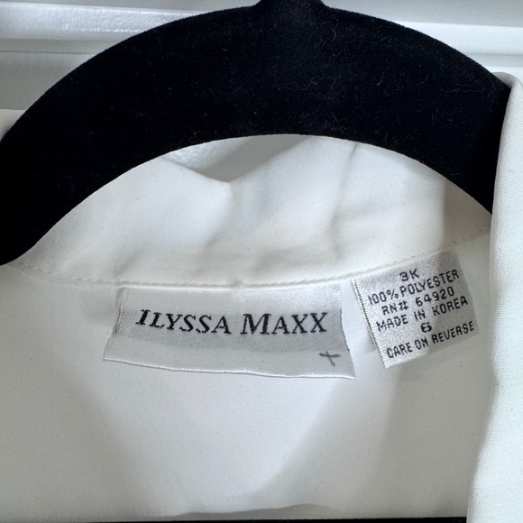 Vintage Ilyssa Maxx Button Up / Button Down White and Gold Blouse - Picture 4 of 7